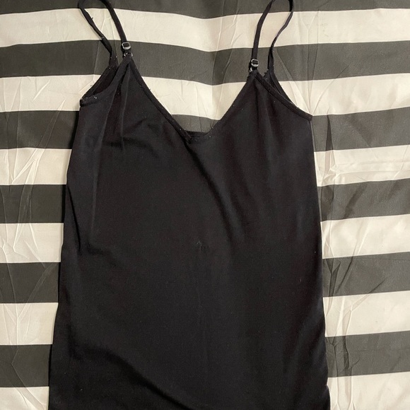 Tops - Black stretch cami, adjustable straps, one size